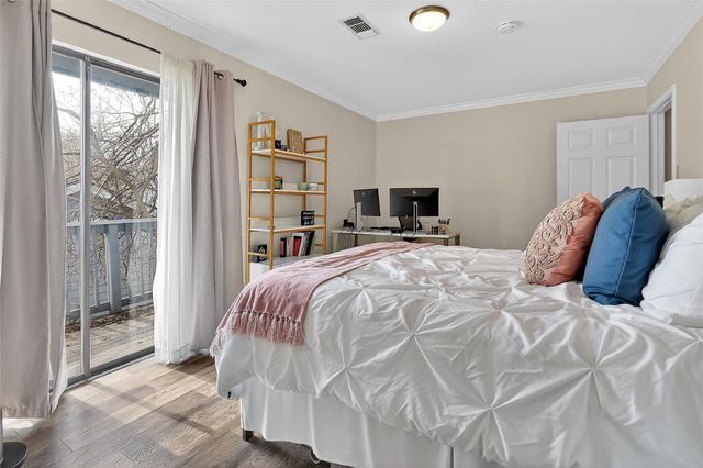 766 Worthshire Street, Houston, TX 77008