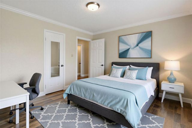 766 Worthshire Street, Houston, TX 77008