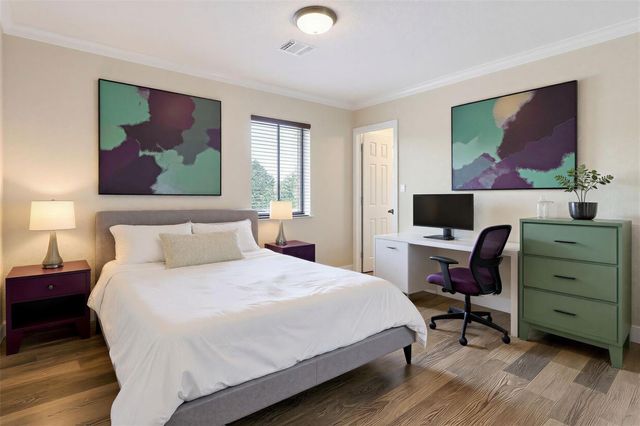 766 Worthshire Street, Houston, TX 77008