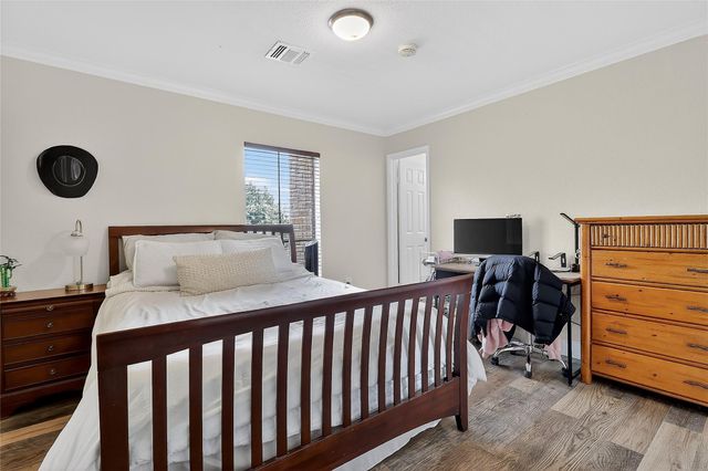 766 Worthshire Street, Houston, TX 77008