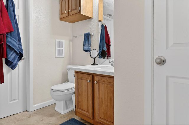 766 Worthshire Street, Houston, TX 77008