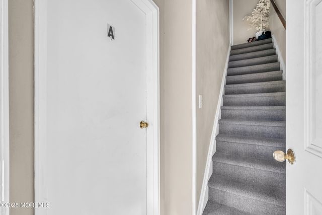 49 Laurel Place A, Eatontown, NJ 07724