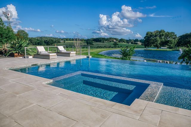 1034 Hilbun Road, New Ulm, TX 78950