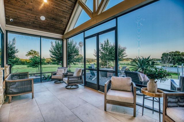 1034 Hilbun Road, New Ulm, TX 78950