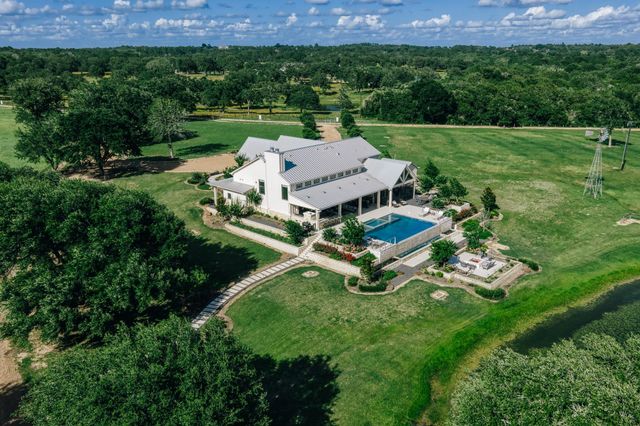 1034 Hilbun Road, New Ulm, TX 78950