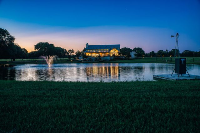 1034 Hilbun Road, New Ulm, TX 78950