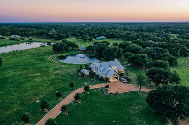 1034 Hilbun Road, New Ulm, TX 78950