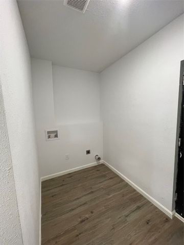 607 E Monterey Street, Denison, TX 75021