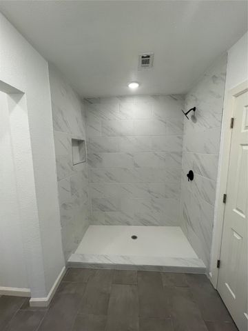 607 E Monterey Street, Denison, TX 75021