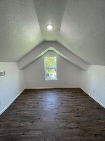 607 E Monterey Street, Denison, TX 75021