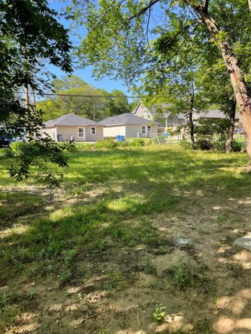 607 E Monterey Street, Denison, TX 75021