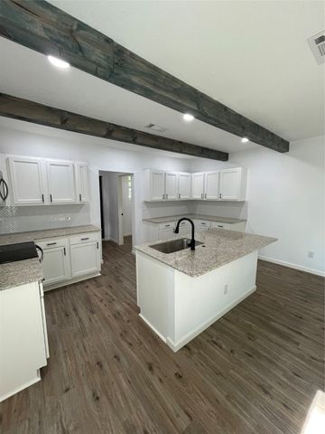 607 E Monterey Street, Denison, TX 75021