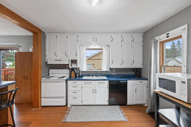 1910 CLIFF STREET, Wisconsin Rapids, WI 54494