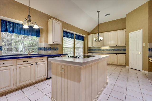 200 Diamond Ridge Drive, Coppell, TX 75019