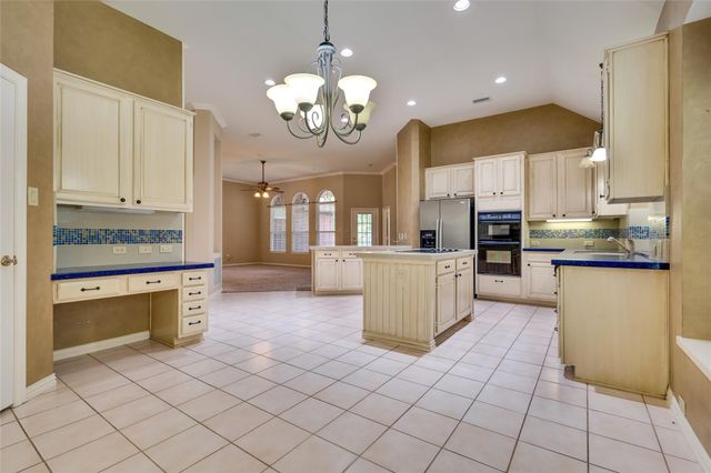 200 Diamond Ridge Drive, Coppell, TX 75019