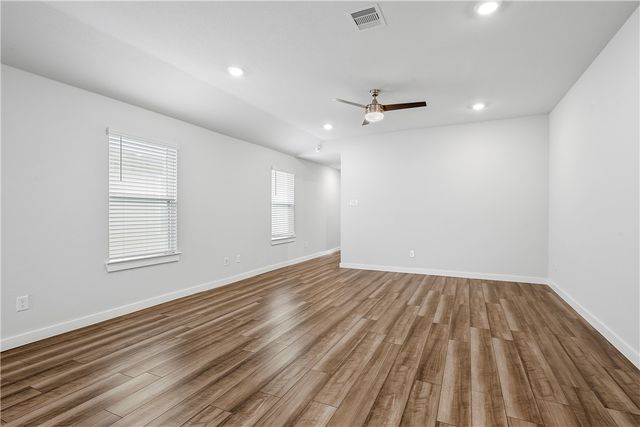 1028 Amistad Loop, College Station, TX 77845