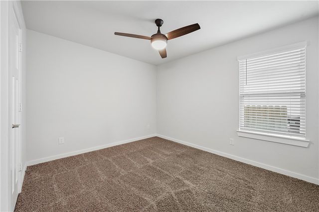 1028 Amistad Loop, College Station, TX 77845
