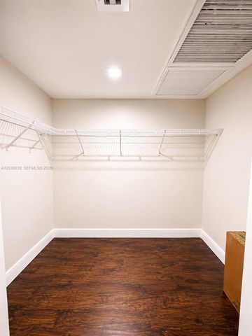 20005 NE 3rd Court 8, Miami, FL 33179