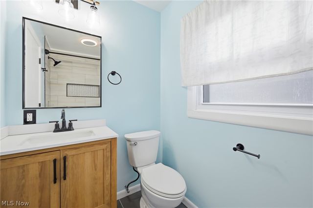 396 Elizabeth Street, Hubbard, OH 44425