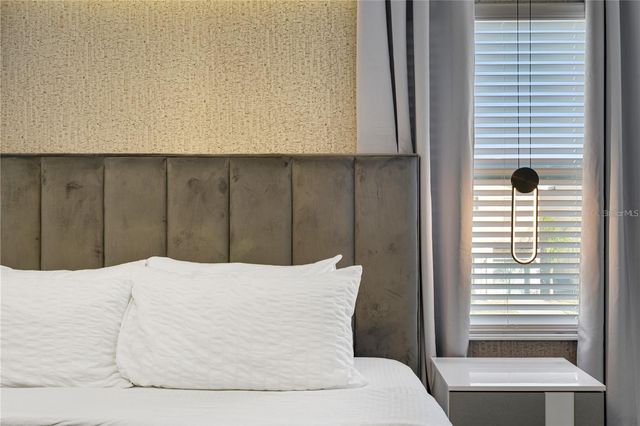 1146 KINGSBARN STREET, Davenport, FL 33896