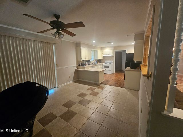 2290 Charmwood Drive, Jackson, MS 39204
