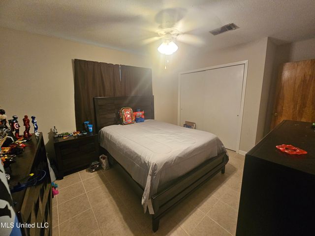 2290 Charmwood Drive, Jackson, MS 39204