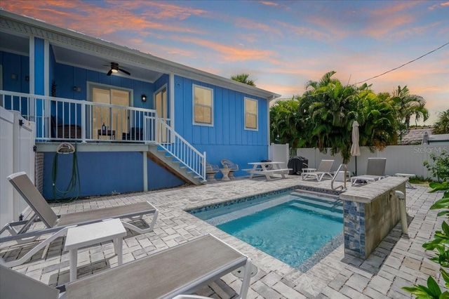 308 57TH STREET A & B, Bradenton Beach, FL 34217