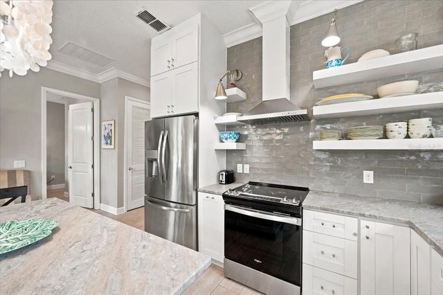 308 57TH STREET A & B, Bradenton Beach, FL 34217