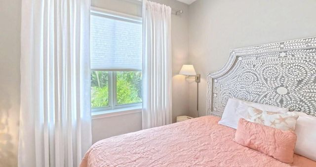 308 57TH STREET A & B, Bradenton Beach, FL 34217