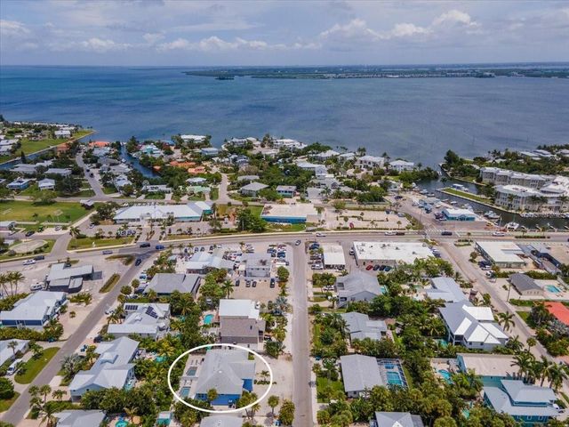 308 57TH STREET A & B, Bradenton Beach, FL 34217