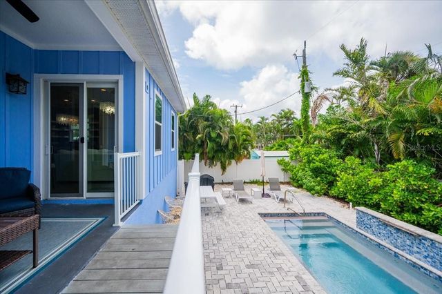 308 57TH STREET A & B, Bradenton Beach, FL 34217