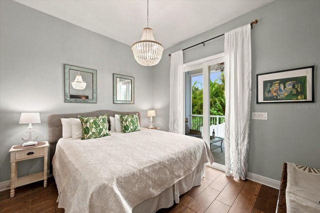 308 57TH STREET A & B, Bradenton Beach, FL 34217