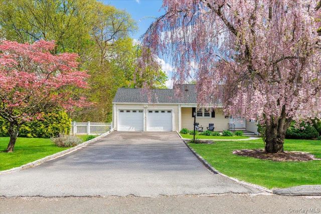 17 Rock Ridge Drive, Rye Brook, NY 10573