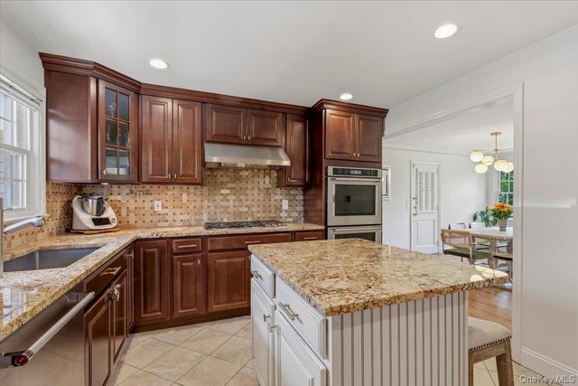 17 Rock Ridge Drive, Rye Brook, NY 10573