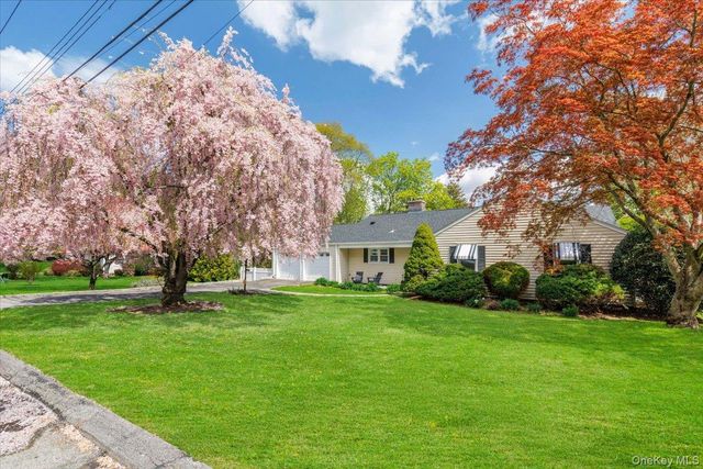 17 Rock Ridge Drive, Rye Brook, NY 10573