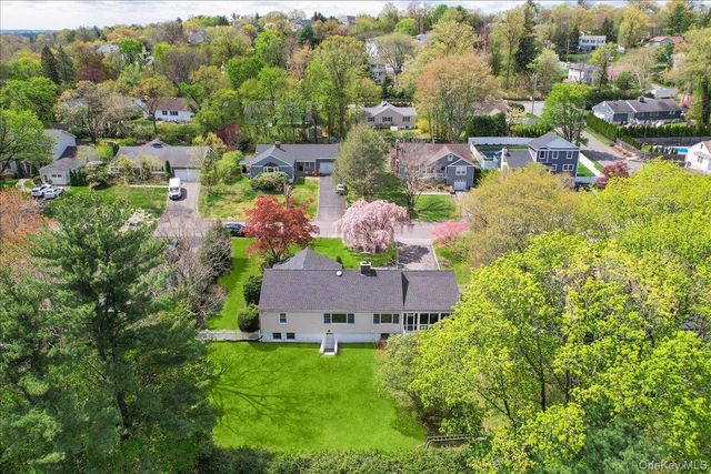 17 Rock Ridge Drive, Rye Brook, NY 10573