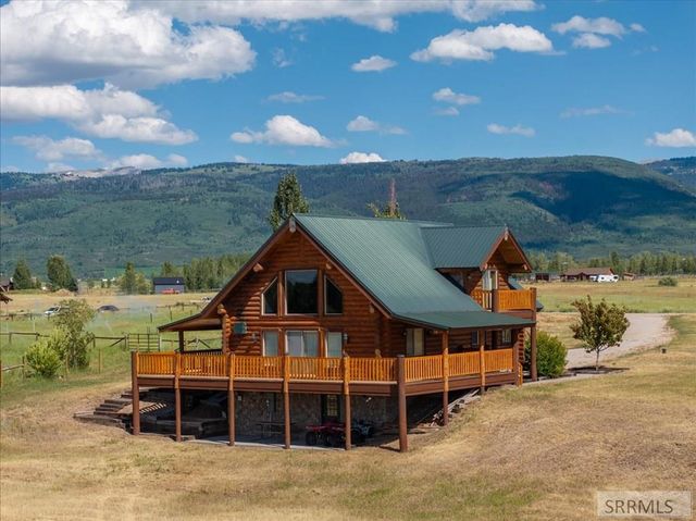 1102&1108 Pineview Lane, Driggs, ID 83422