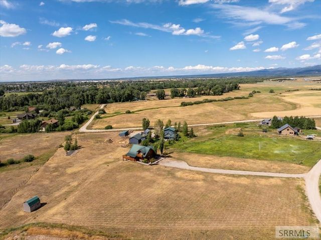 1102&1108 Pineview Lane, Driggs, ID 83422