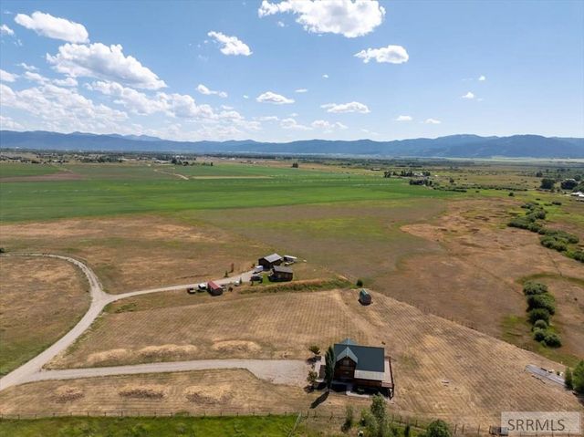 1102&1108 Pineview Lane, Driggs, ID 83422