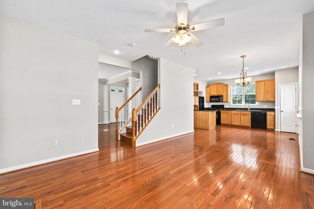12494 IONA SOUND DR, Bristow, VA 20136