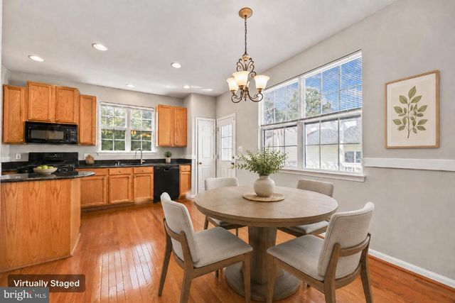 12494 IONA SOUND DR, Bristow, VA 20136