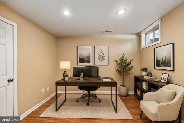 12494 IONA SOUND DR, Bristow, VA 20136