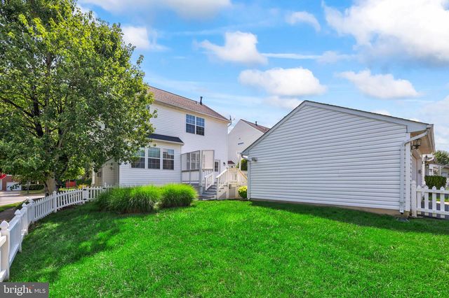 12494 IONA SOUND DR, Bristow, VA 20136
