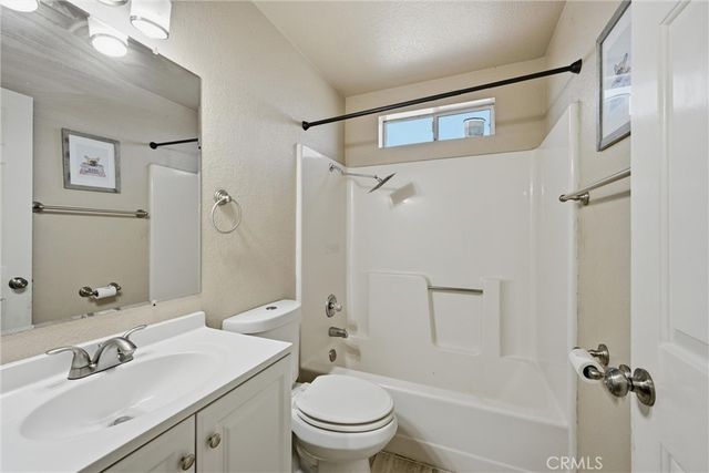 10370 Fairway Drive, Kelseyville, CA 95451