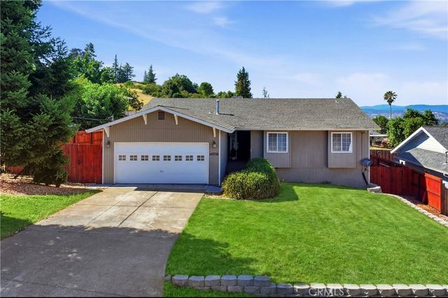 10370 Fairway Drive, Kelseyville, CA 95451