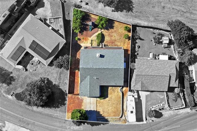 10370 Fairway Drive, Kelseyville, CA 95451