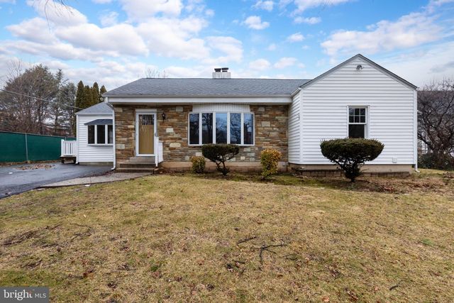 439 TOWNSHIP LINE RD, Elkins Park, PA 19027