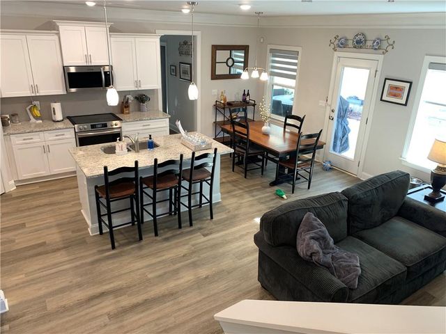 5832 Bay View Drive, Buford, GA 30518