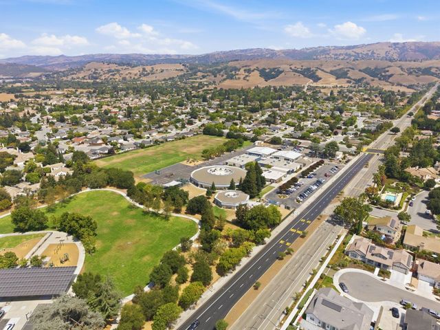 1218 Mesquite Lane, Morgan Hill, CA 95037