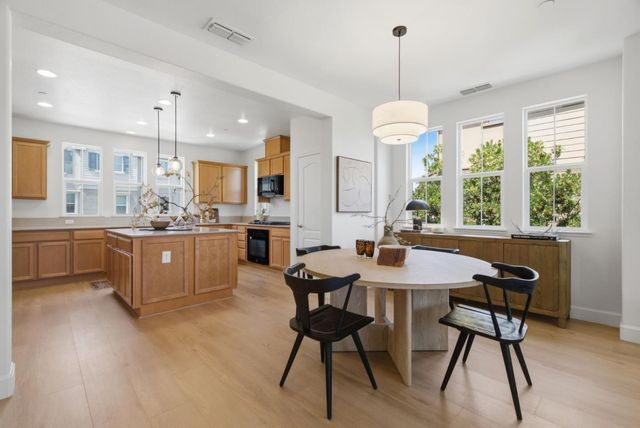 1218 Mesquite Lane, Morgan Hill, CA 95037